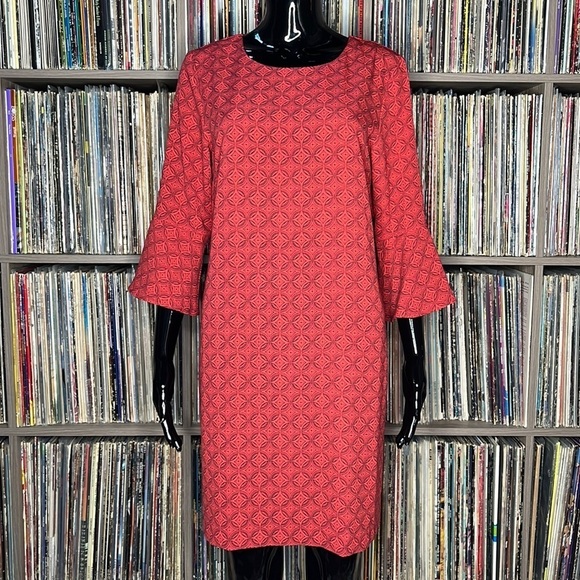 NWT Banana Republic Printed Dress in Red and Black Mandala Print Size Small - Picture 2 of 6